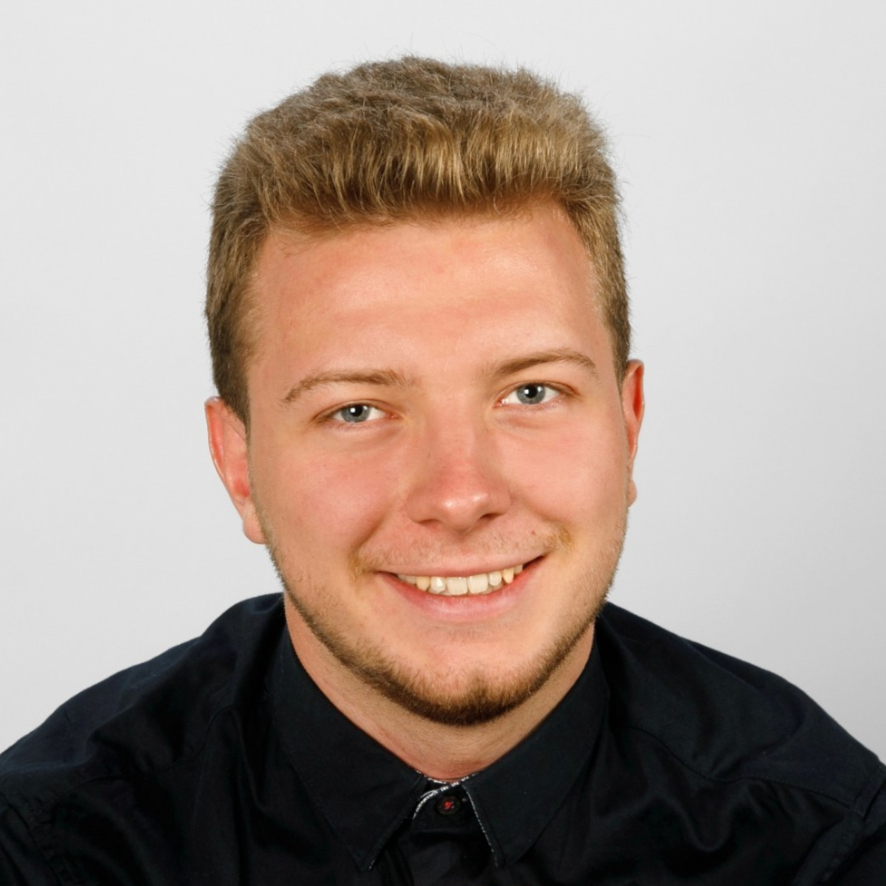 Adrian Mladenić Grobelnik